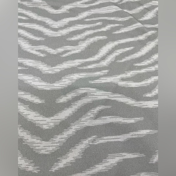 Neverused! Grey tiger striped pillow cover Tibetan tiger - Picture 5 of 11